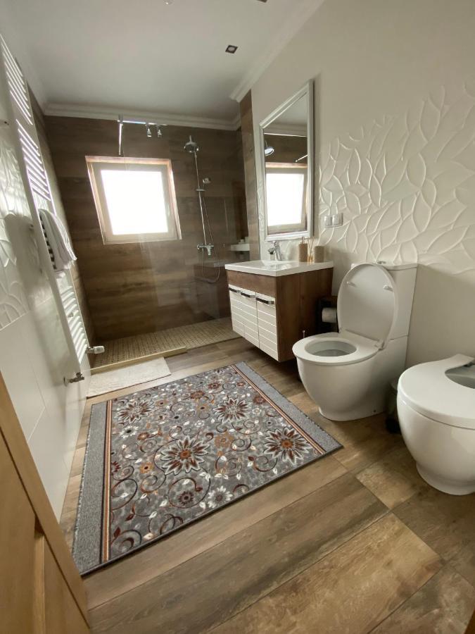 Lunafan Apartment Cluj-Napoca Esterno foto