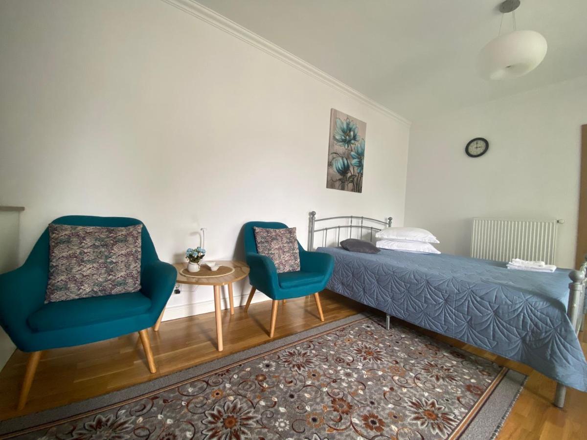 Lunafan Apartment Cluj-Napoca Esterno foto